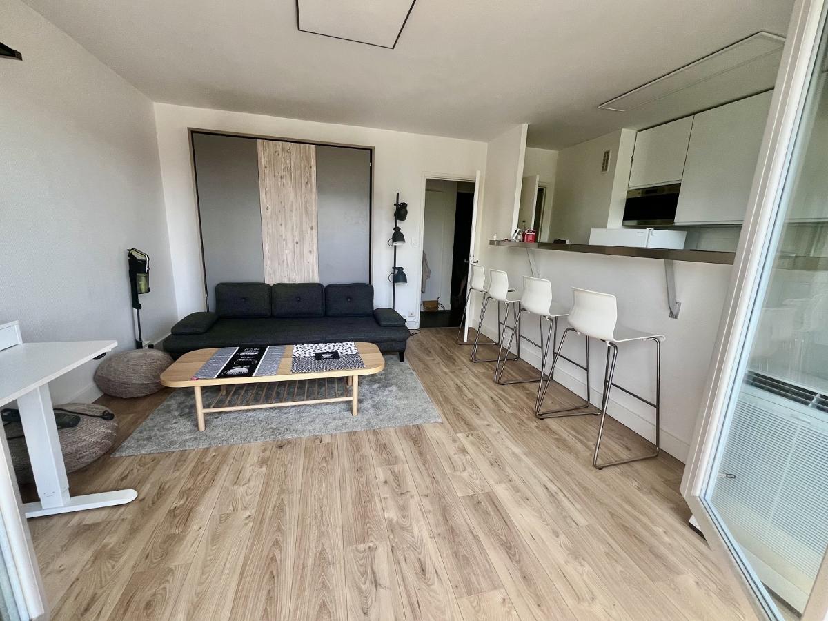 Appartement Rue des Morillons à Paris
