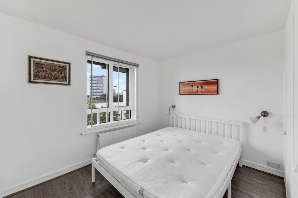 Flat Admiral Walk in City of Westminster