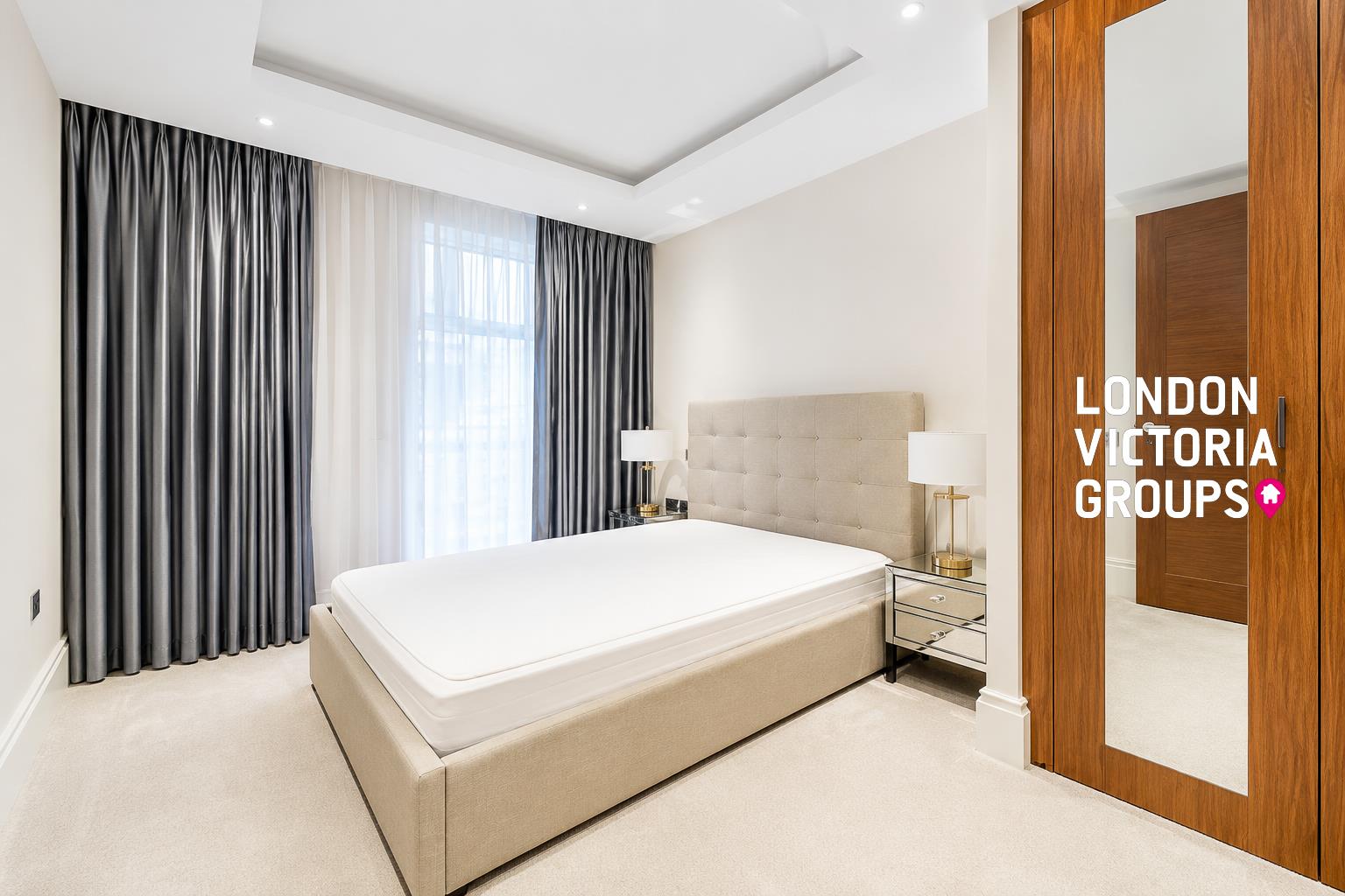 Flat Strand in City of Westminster