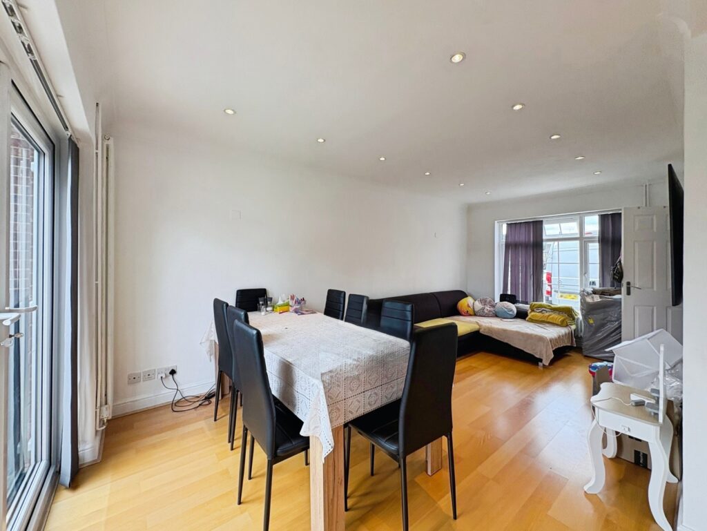 House Wimbledon Road in Surrey Heath