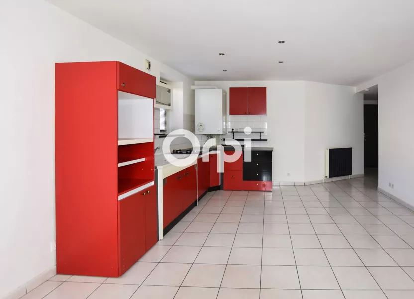 Appartement Place des Terreaux à Saint-Symphorien-sur-Coise