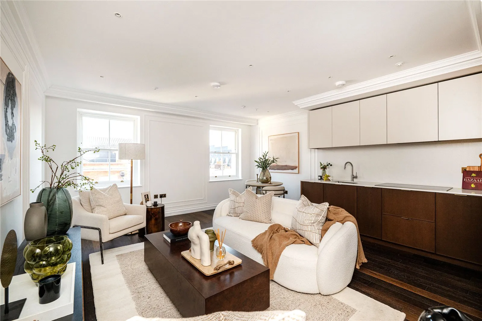 Flat Charles Street in City of Westminster