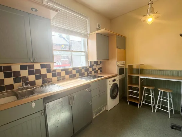 Flat Little Mount Sion in Tunbridge Wells