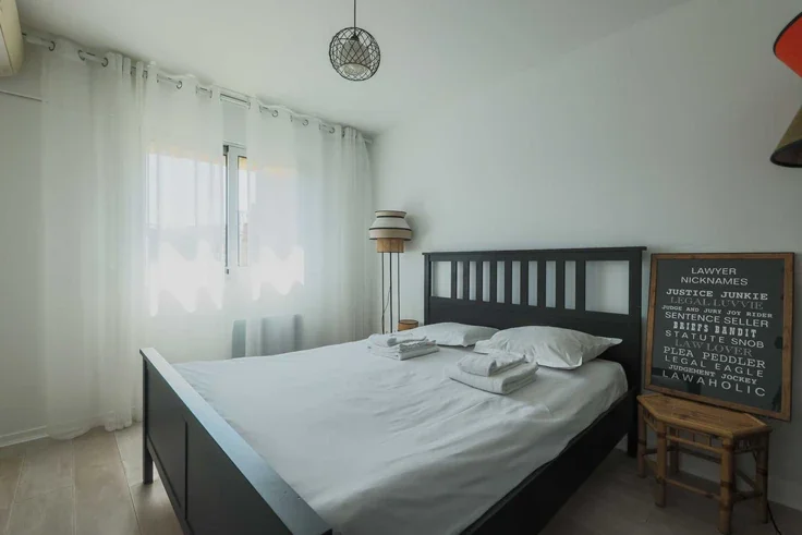 Appartement Rue Jean de La Fontaine à Paris