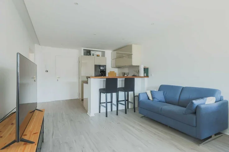 Appartement Rue Jean de La Fontaine à Paris