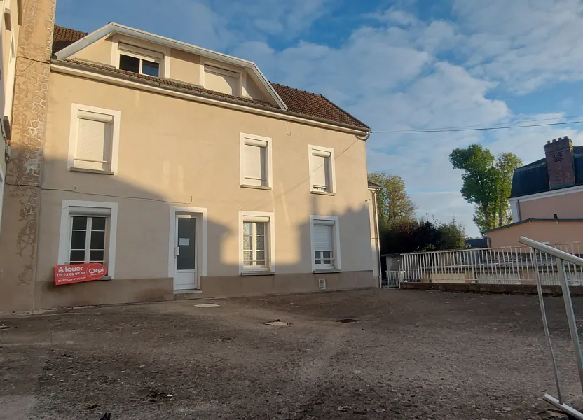 Flat Rue Saint-Crépin in Château-Thierry