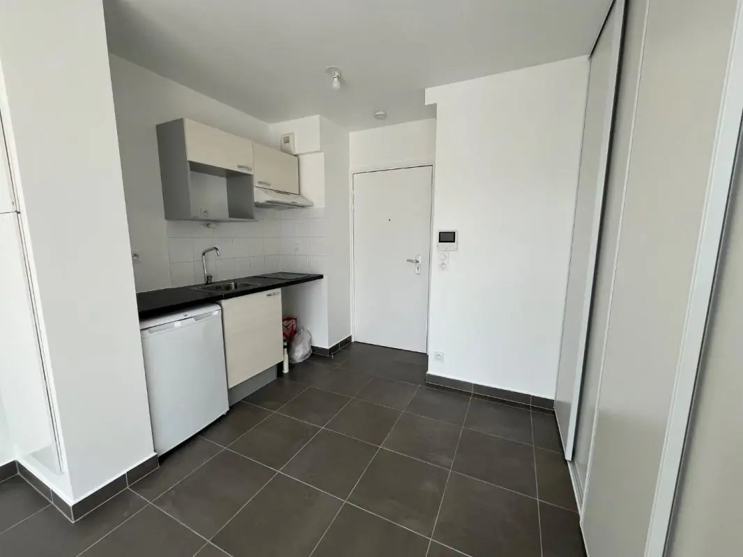 Flat Avenue Roger Salengro in Châtenay-Malabry