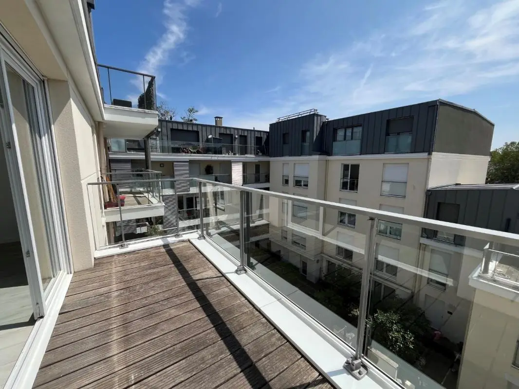 Flat Avenue Roger Salengro in Châtenay-Malabry
