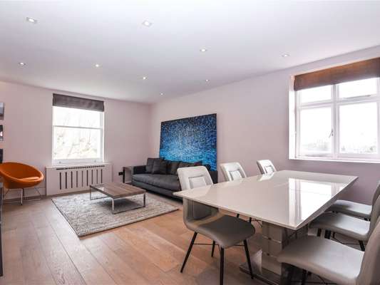 Flat Hamilton Terrace in City of Westminster