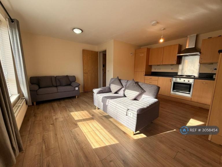 Flat Foster Way in Birmingham