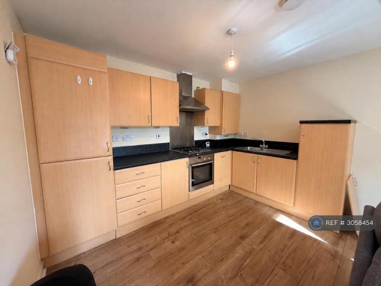 Flat Foster Way in Birmingham