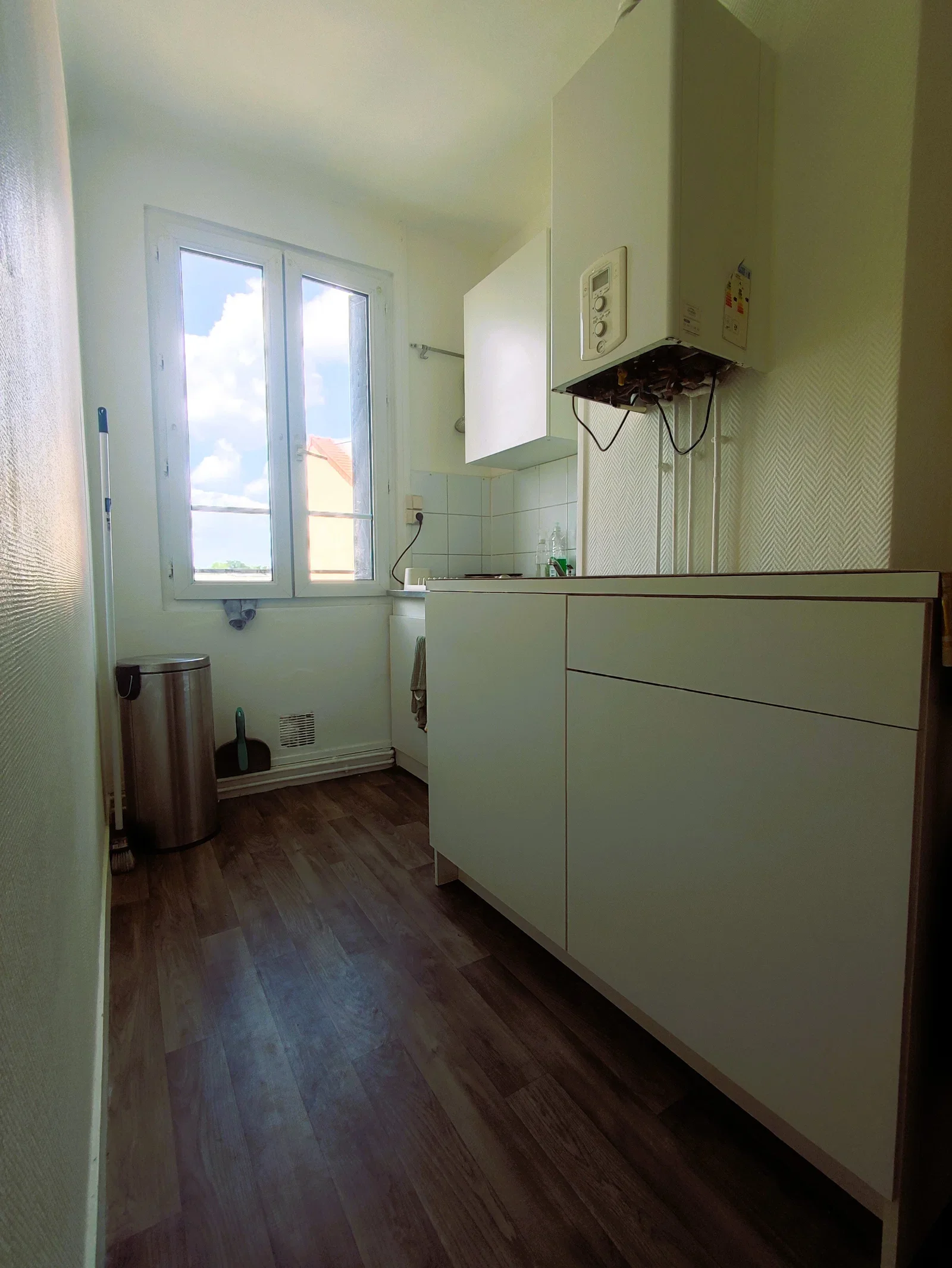Room Parvis Ginette Kolinka in Aubervilliers