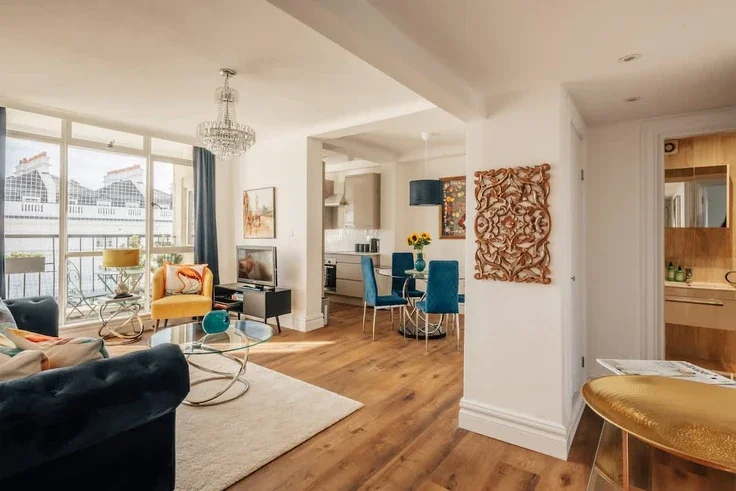 Flat Lancaster Gate in City of Westminster