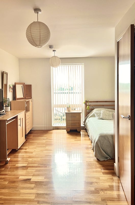 Room Edgbaston Crescent in Birmingham