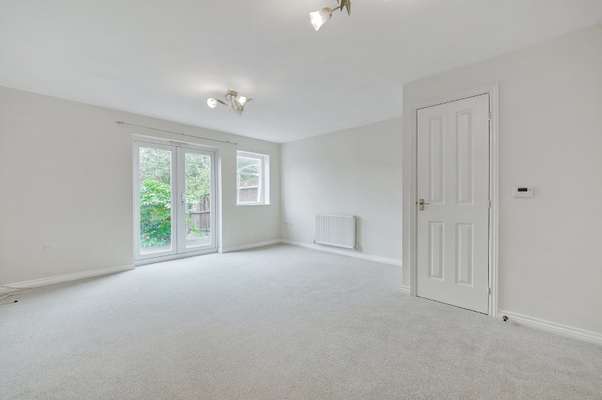 House Joyford Passage in Cheltenham
