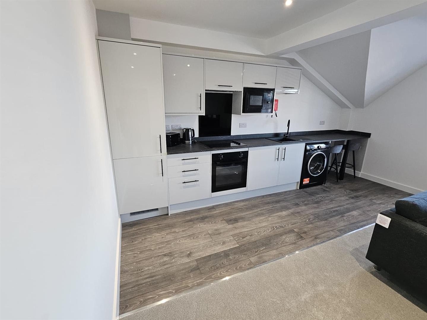 Flat Halliwell Road in Bolton