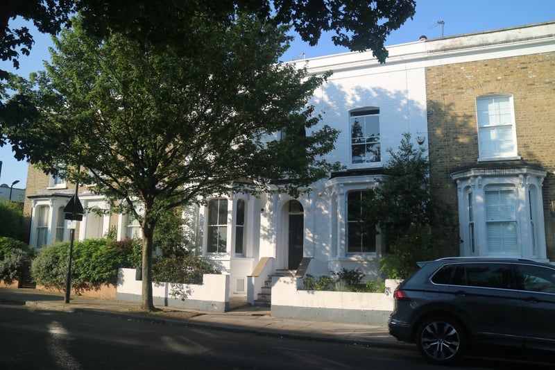 Flat Atherden Road in Greater London