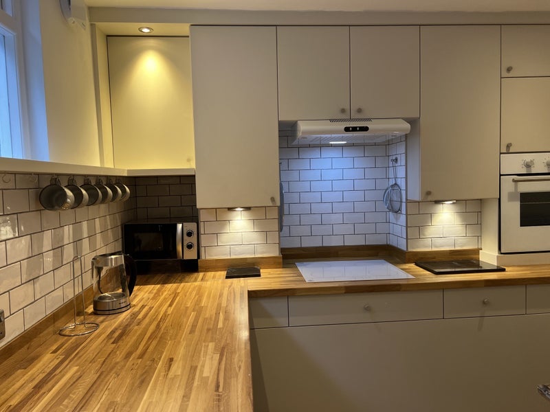 Flat Atherden Road in Greater London