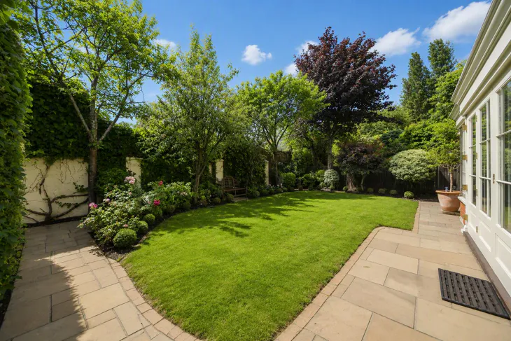 House Bainbridge Close in Greater London