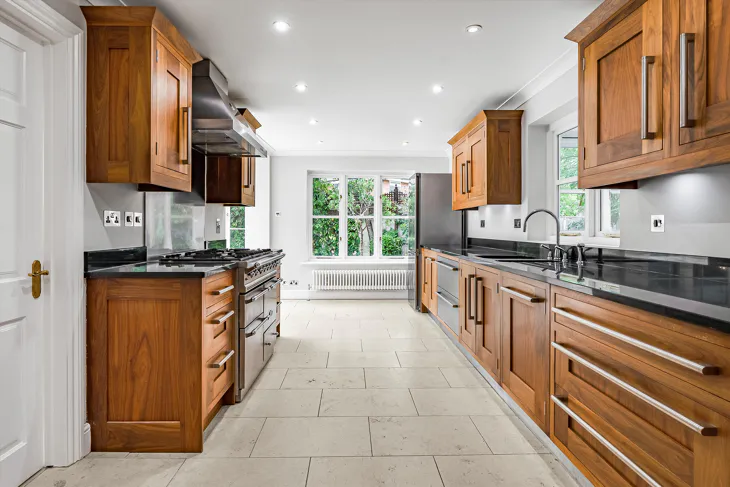 House Bainbridge Close in Greater London