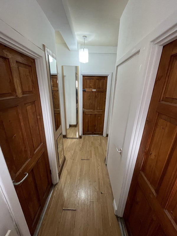Room Balaclava Road in Greater London