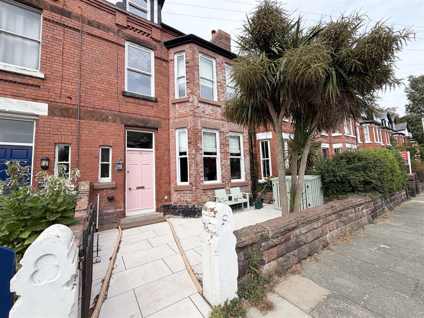 House Dunraven Road in West Kirby