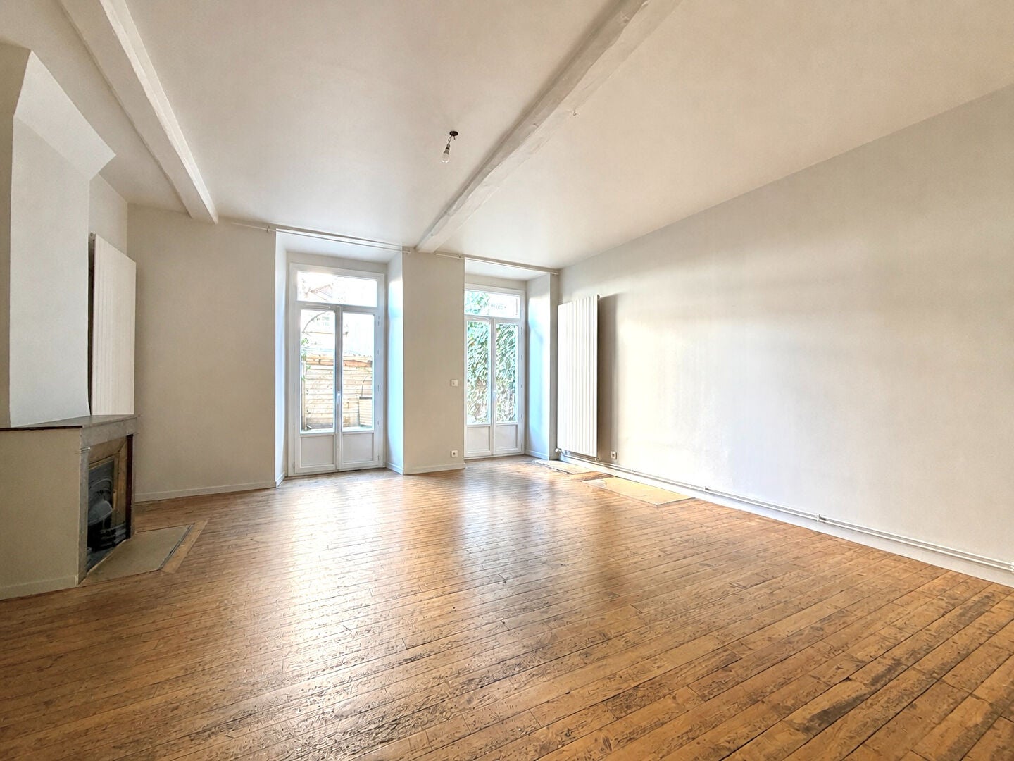 Appartement Place Jean Jaurès à Saint-Étienne