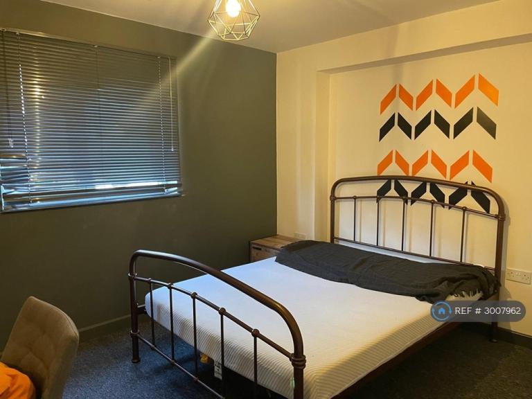 Room Medway in Tamworth