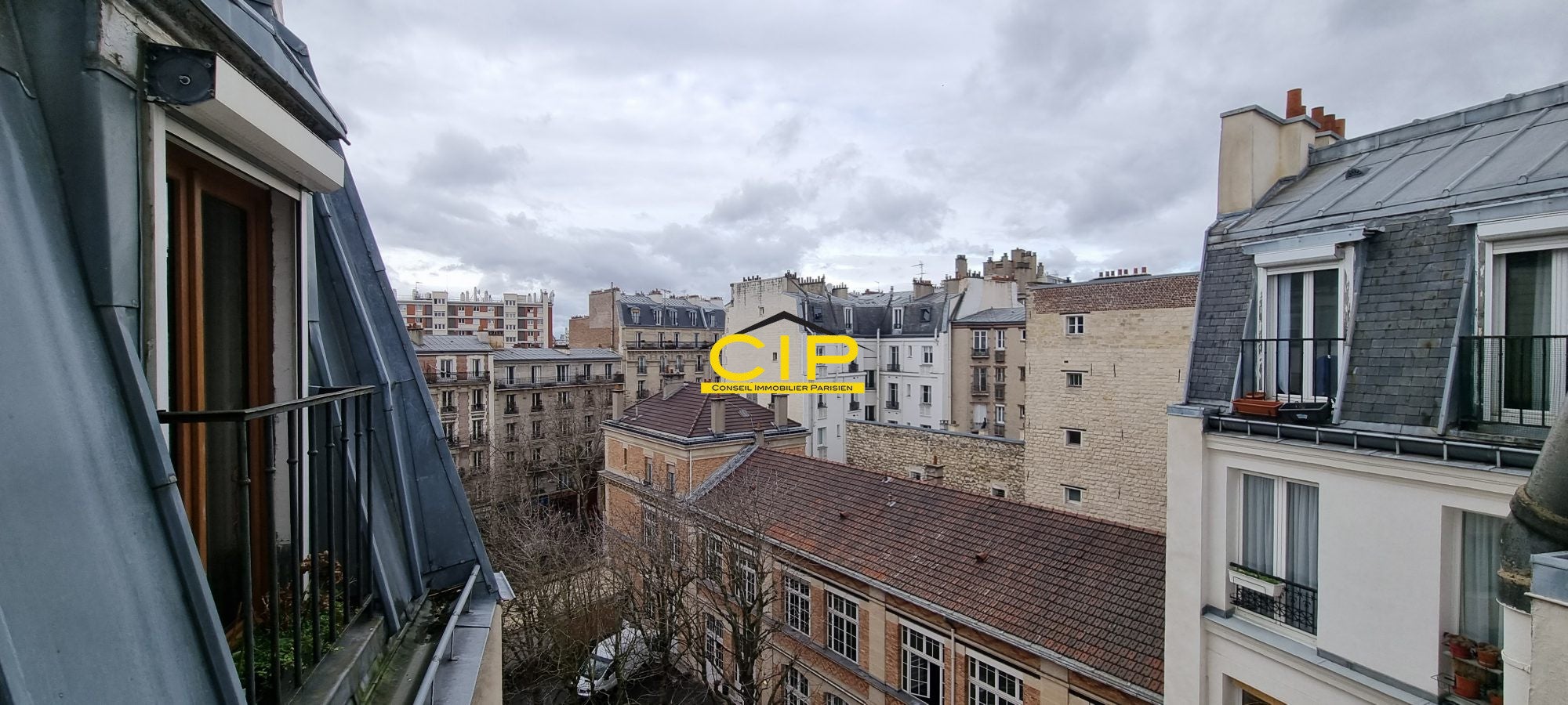 Flat Rue Paul Bert in Paris