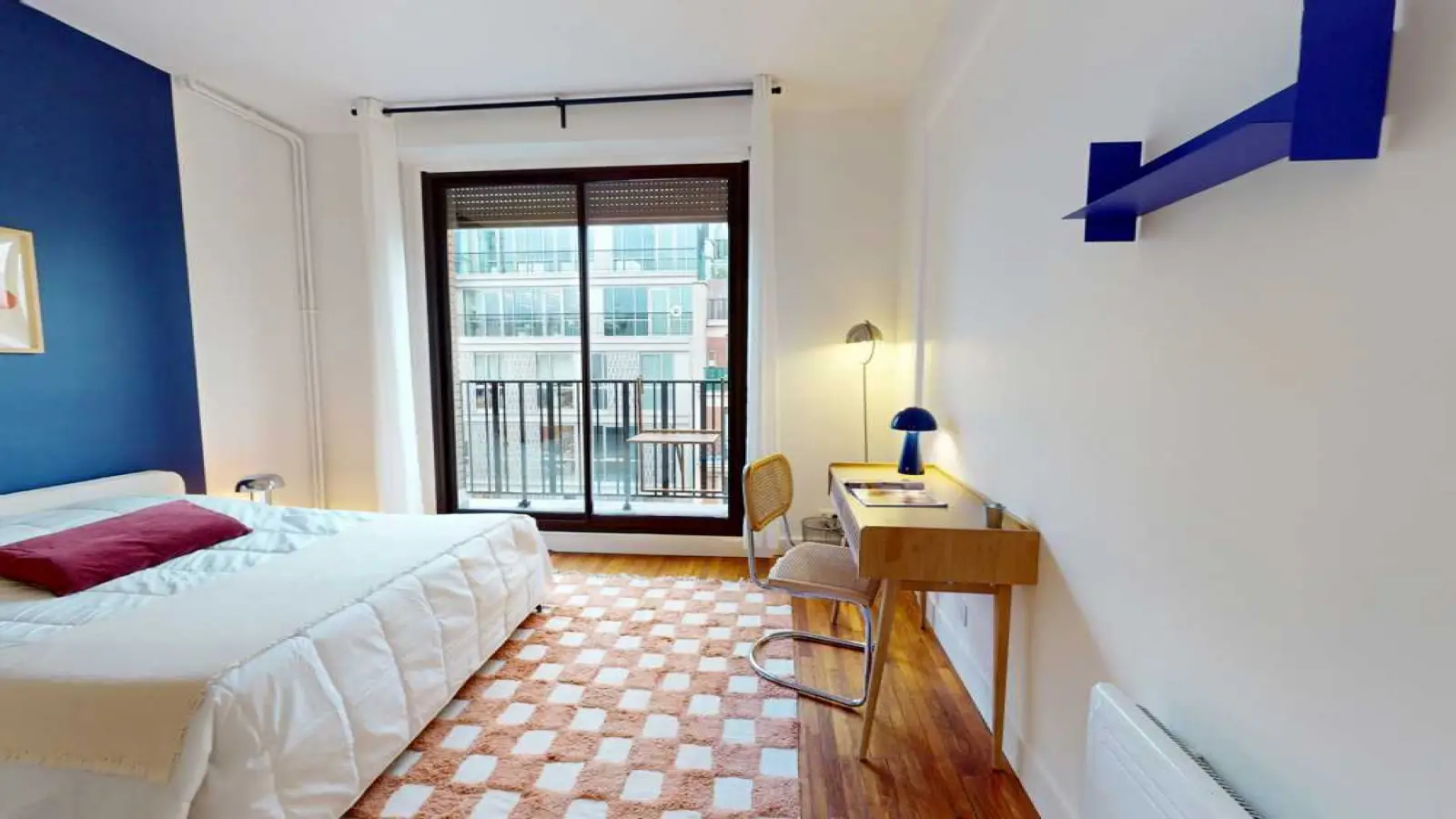 Chambre Avenue Montaigne à Paris