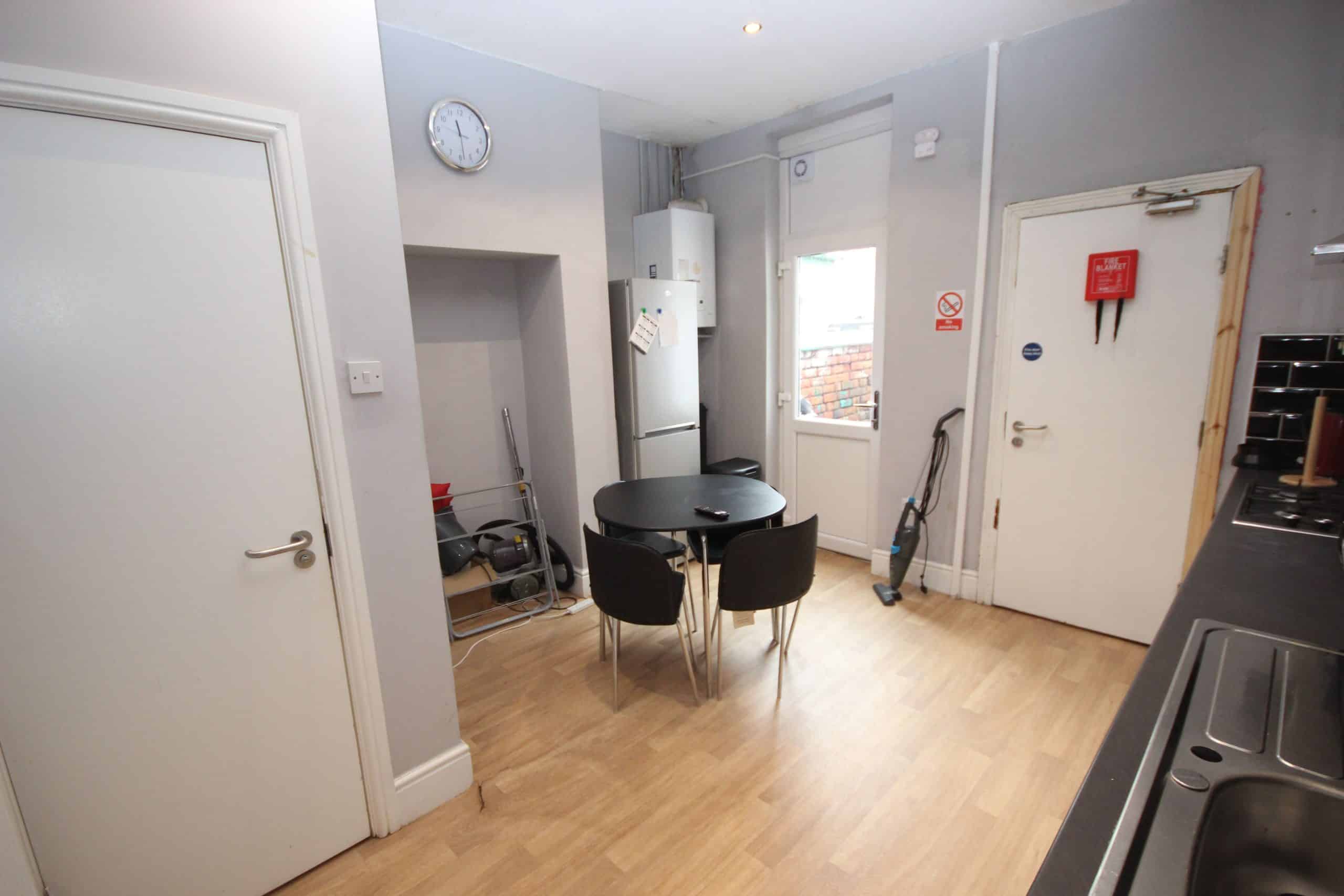 Flat Coniston Street in Salford