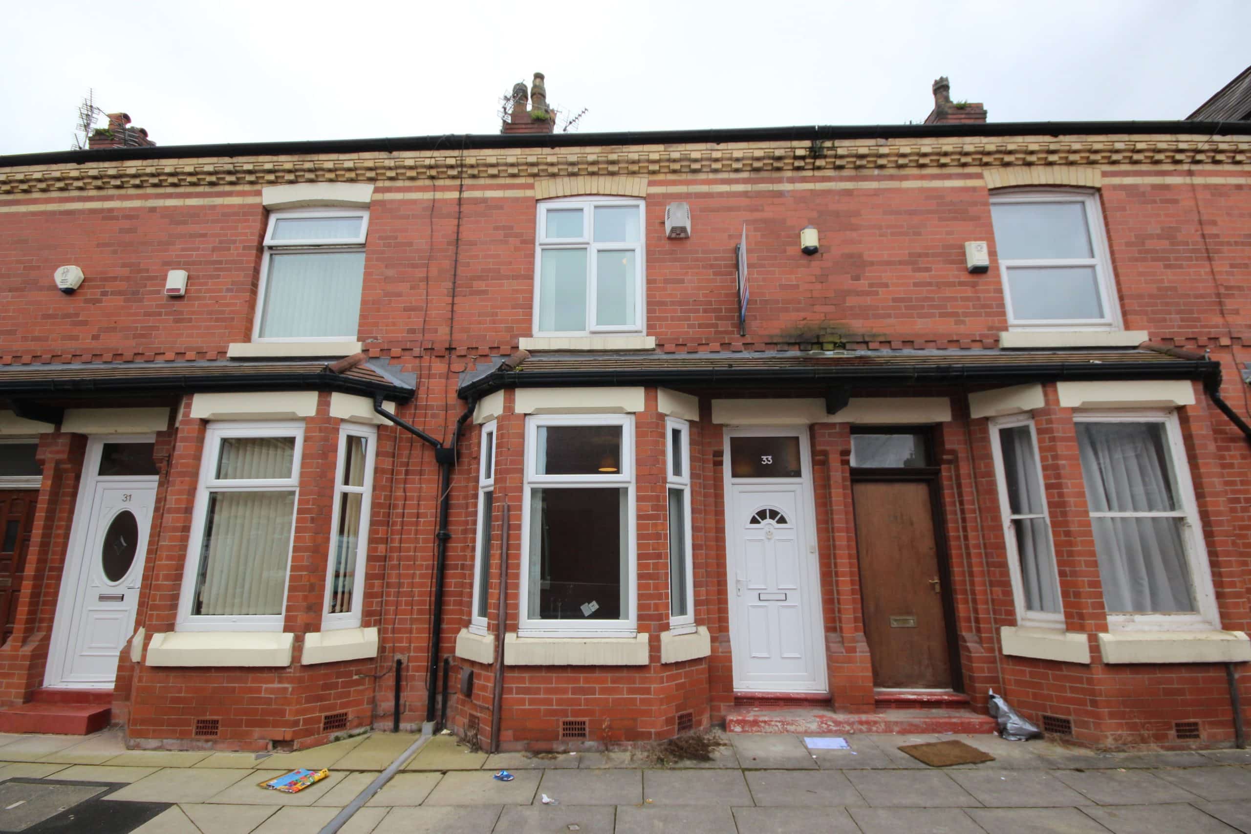 Flat Coniston Street in Salford