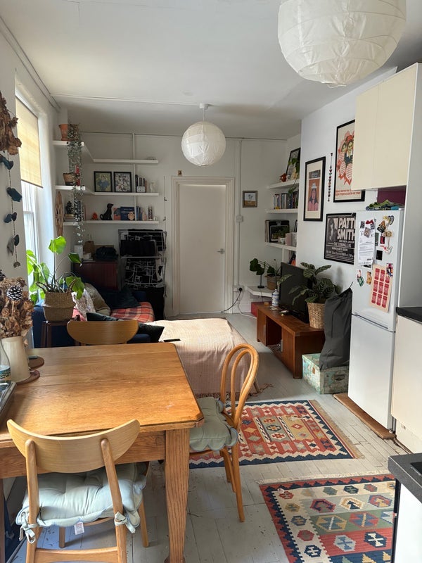 Room Southwell Road in Greater London