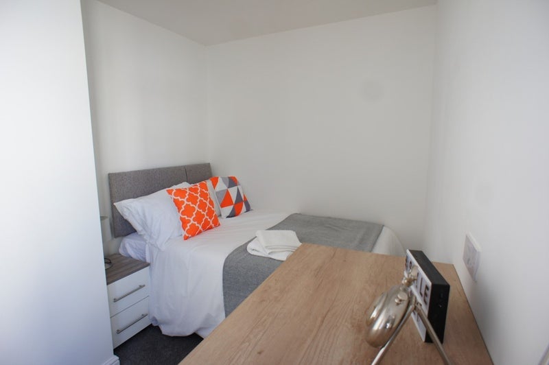 Room Dibdale Street in Dudley