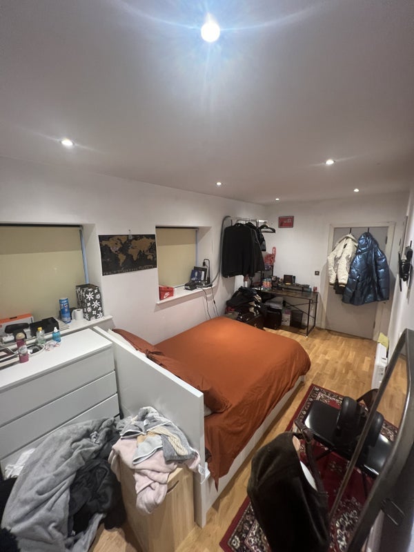 Room Fieldgate Street in Greater London