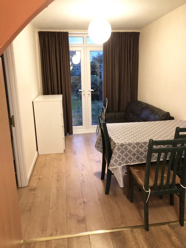 Room John Rous Avenue in Coventry