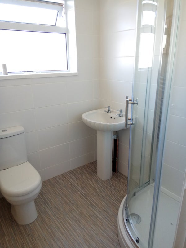 Room John Rous Avenue in Coventry