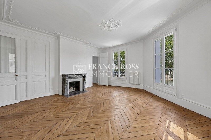 Appartement Quai de la Tournelle à Paris