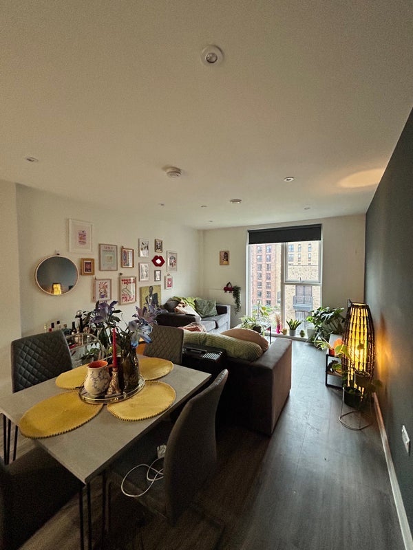 Room Ordsall Lane in Salford