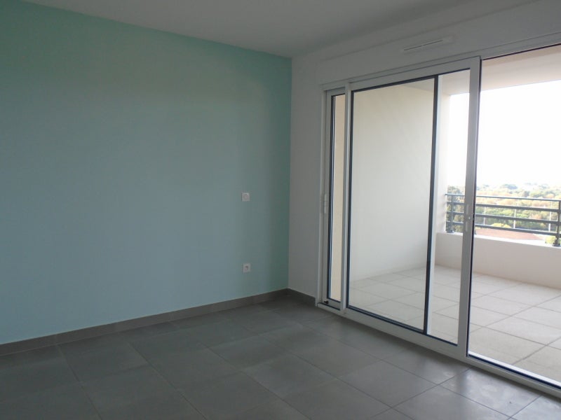 Appartement Rue de Pîtres à Franqueville-Saint-Pierre