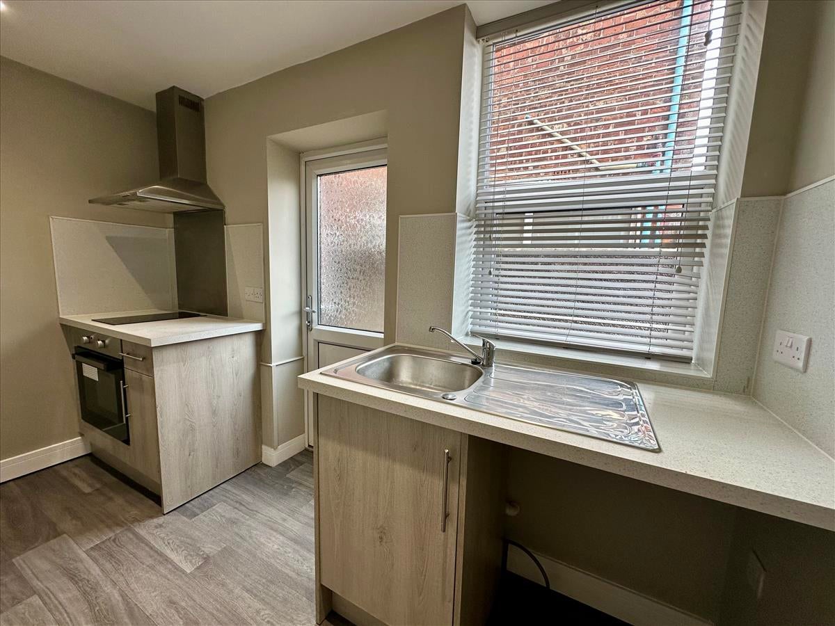 Flat Gloucester Street in Barrow-in-Furness