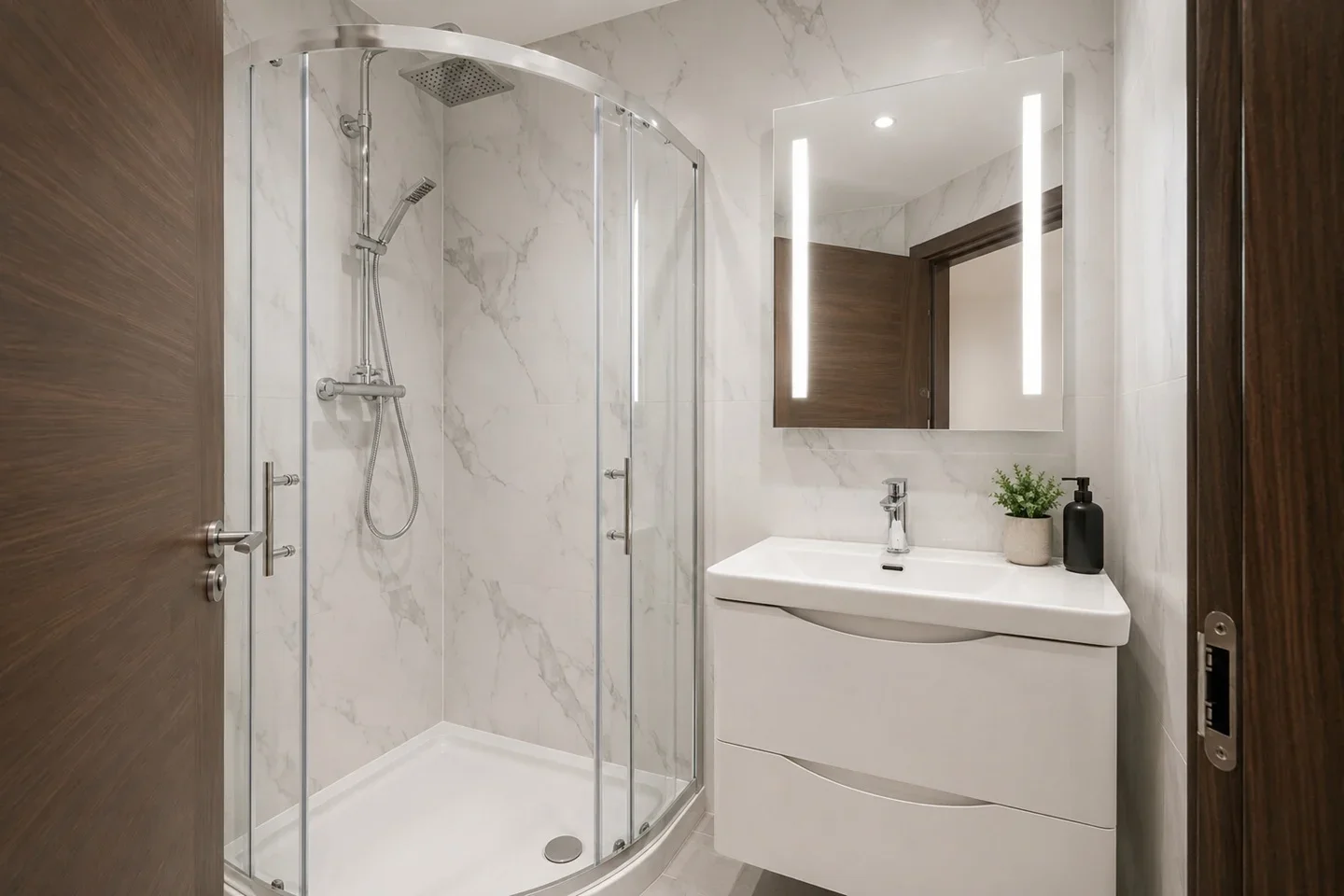 Flat Bushey Grove Road in Hertsmere
