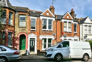 House Battledean Road in Greater London