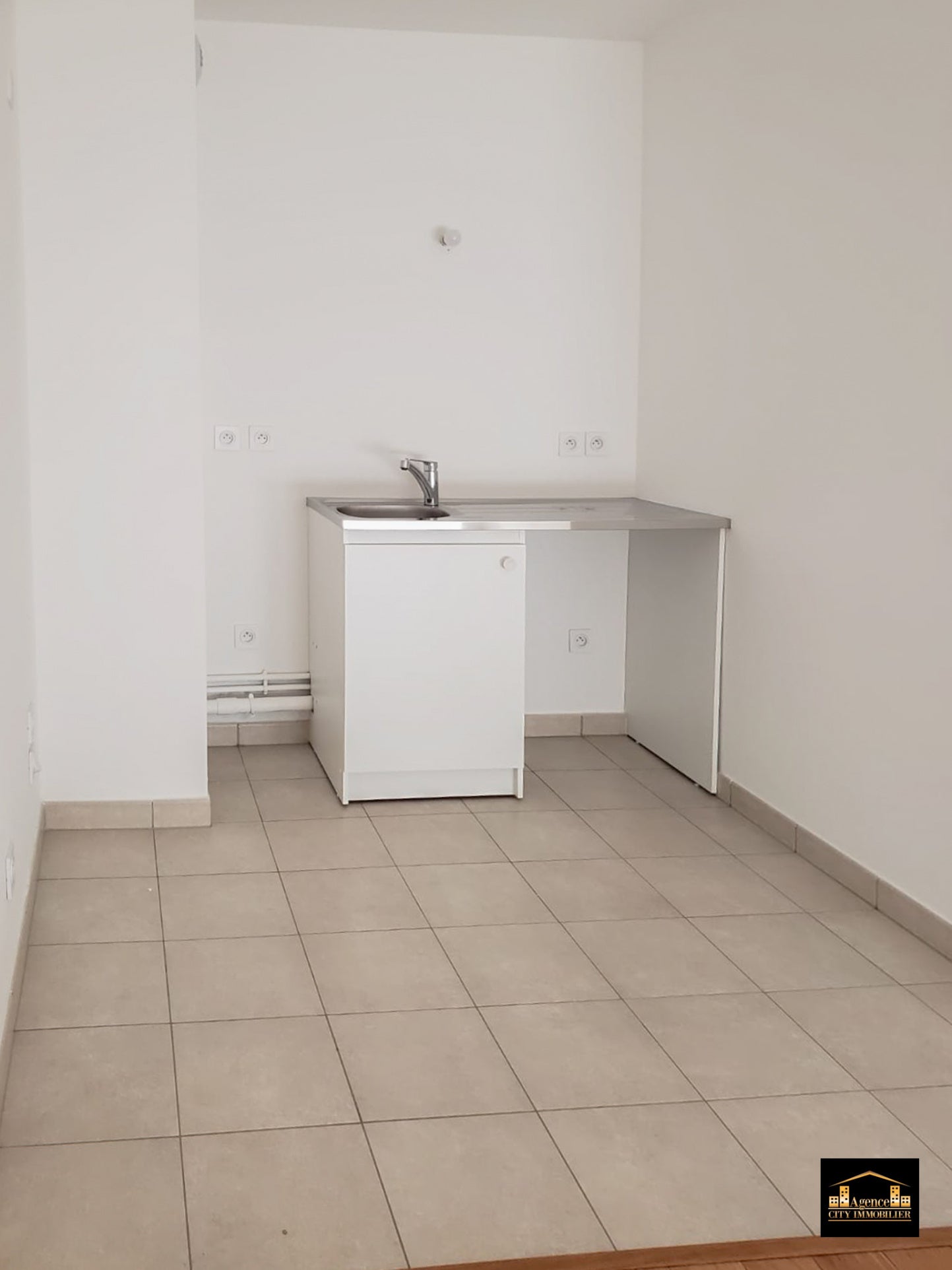 Appartement Rue de la Fontaine au Roi à Paris