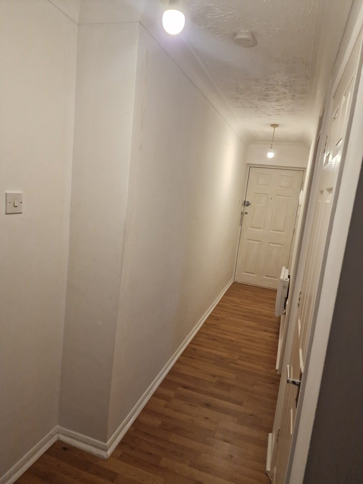 Flat Albany Walk in Peterborough