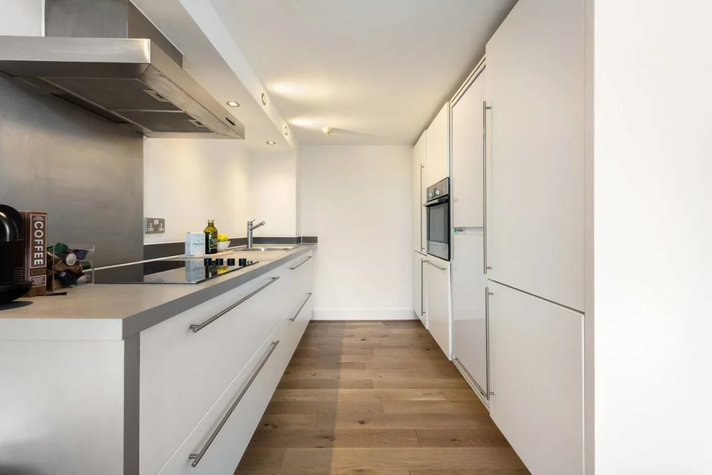 Flat Carriage Street in Greater London