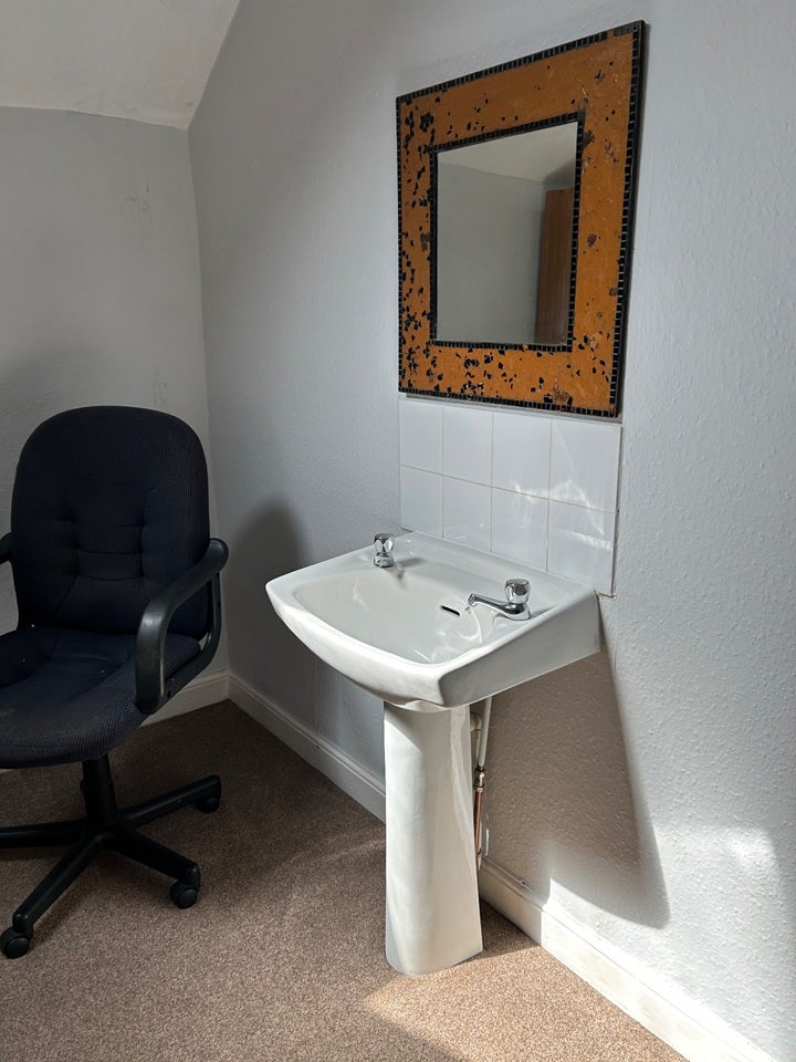 Room South Road in Weston-super-Mare