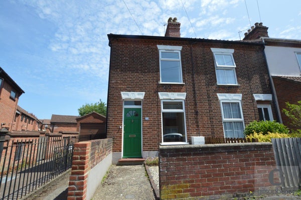 House Ketts Hill in Norwich