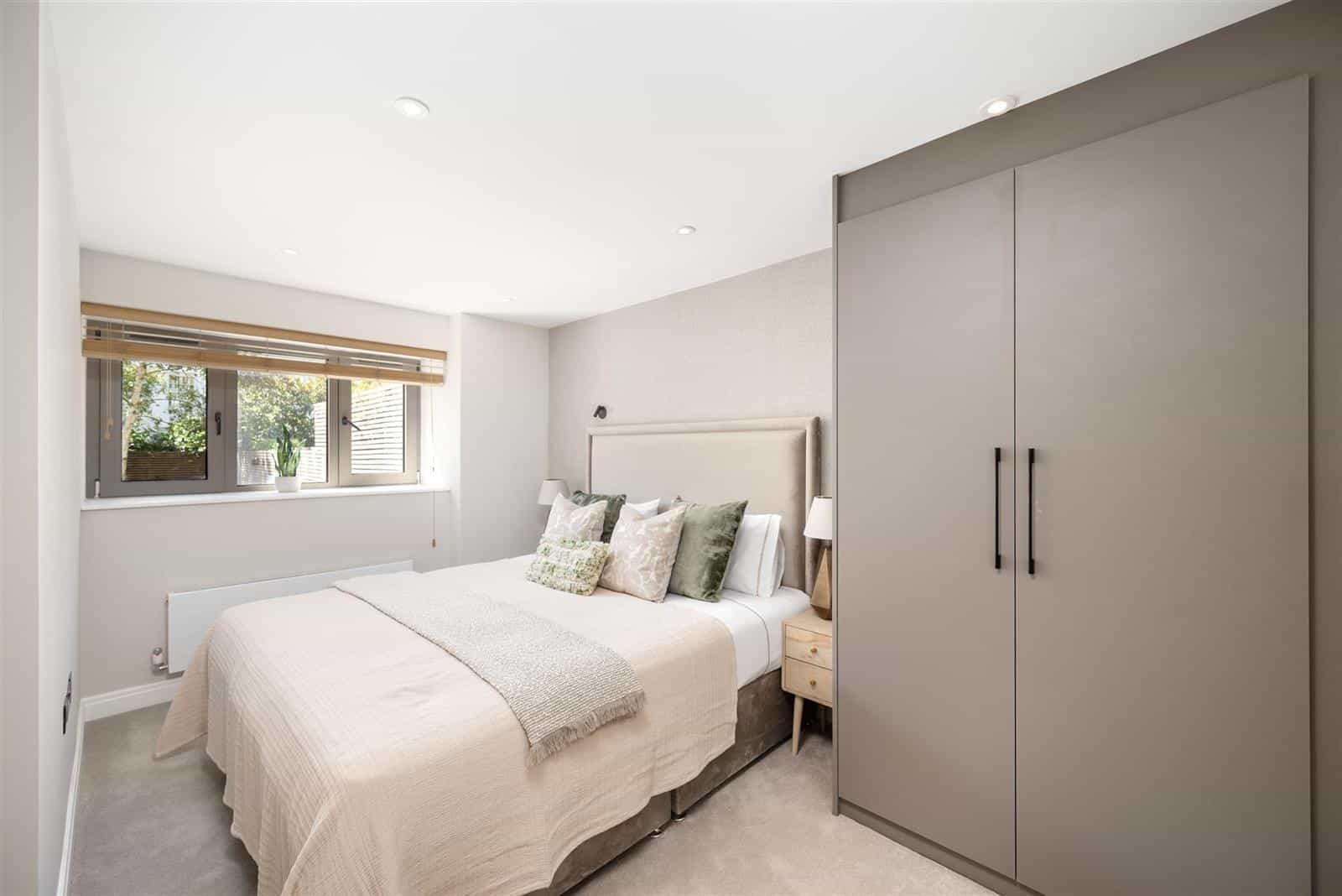Flat Redcliffe Road in Greater London
