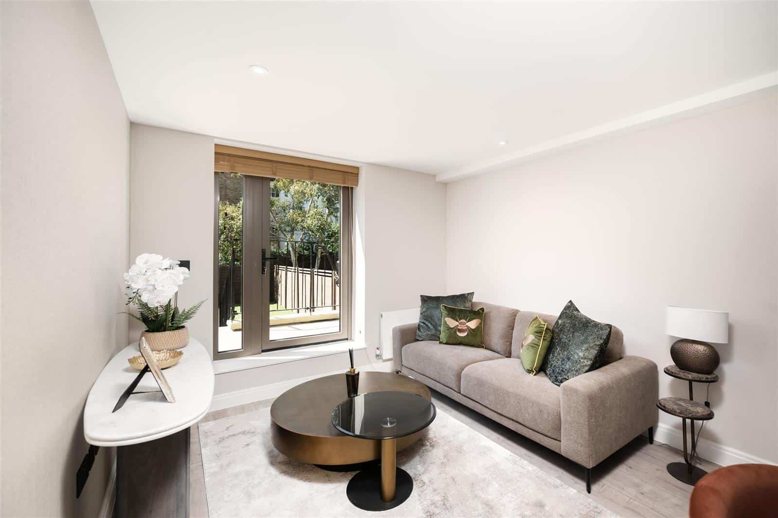 Flat Redcliffe Road in Greater London
